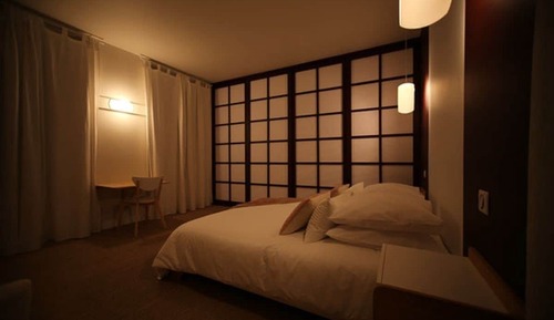 Double Room (La Japonaise)