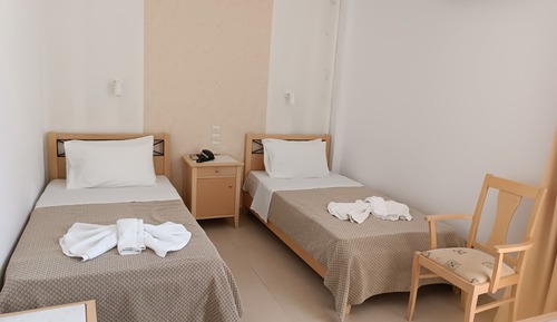 Twin Room (2nd Floor)