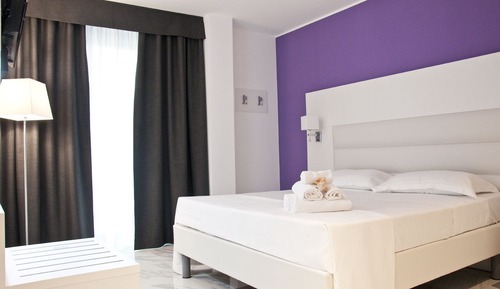 Comfort Double Room, 1 Queen Bed, Ensuite, Garden View