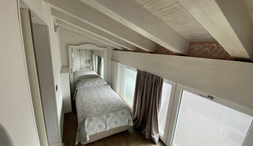 Royal Room, 2 Bedrooms, Private Bathroom, Tower (Calcatreppola)