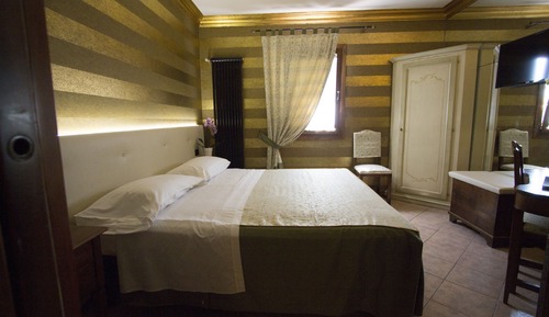 Traditional Double or Twin Room, 1 Bedroom, Accessible, Private Bathroom (Calcatreppola)