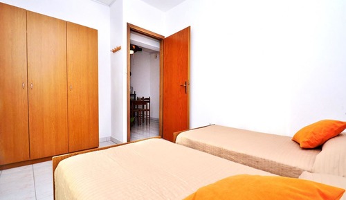 Apartment, 2 Bedrooms (653/1563)