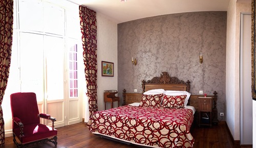 Room (Gavarnie)