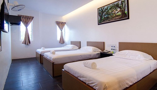 Triple Suite