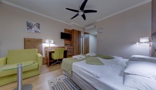 Twin Room, Balcony