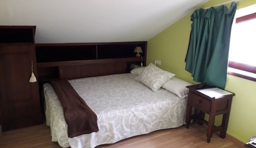 Penthouse, 1 Twin Bed