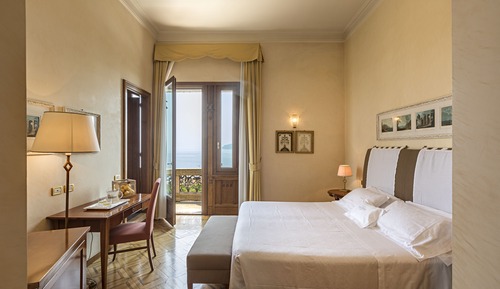 Deluxe Double Room, Balcony, Lakeside