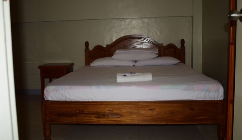 Classic Quadruple Room, 1 Queen Bed, Private Bathroom