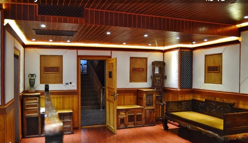Luxury Suite