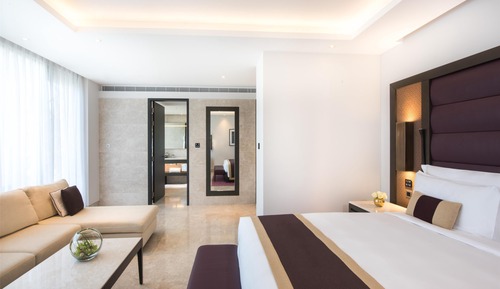 Grand Room, 1 Bedroom, Balcony, Resort View (Grand Deluxe Resort View)
