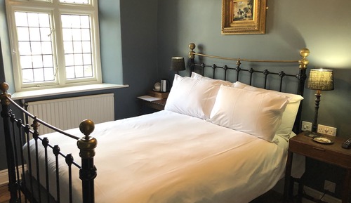 Standard Double Room, 1 Queen Bed