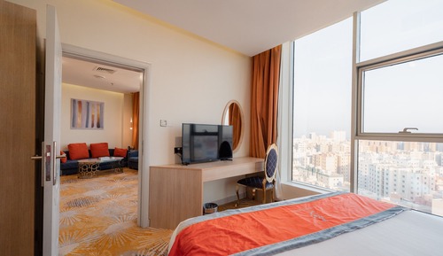 Junior Suite, Kitchenette, City View