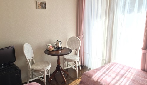 Twin Room ( B ), Pool Access