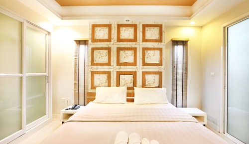 Standard Room, 1 King Bed