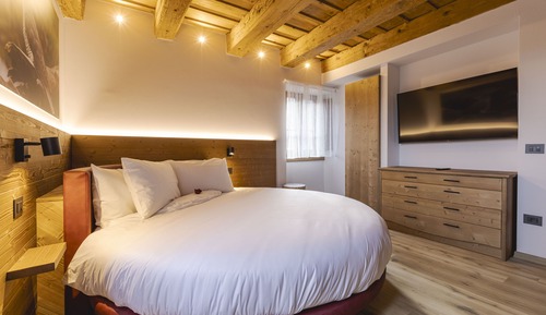 Superior Loft