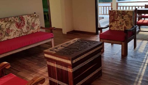 Suite, Sea View