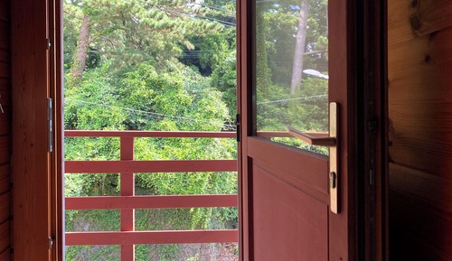 Signature Cabin