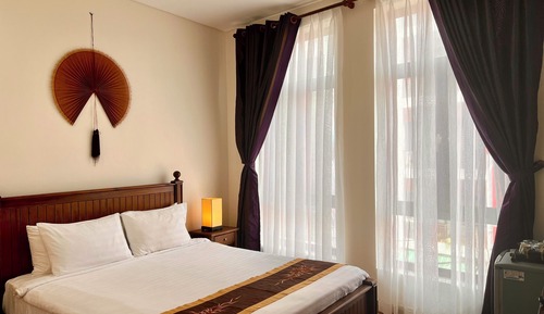 Standard Room, City View