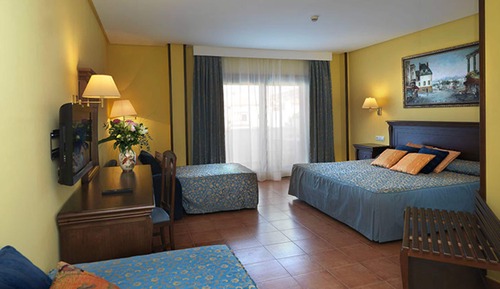 Family Quadruple Room