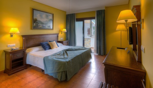 Double Room, Terrace, Pool View