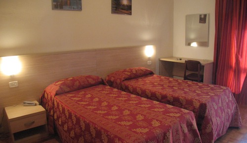 Economy Twin Room
