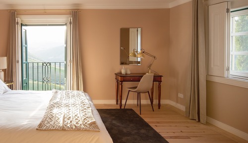Exclusive Double or Twin Room, River View