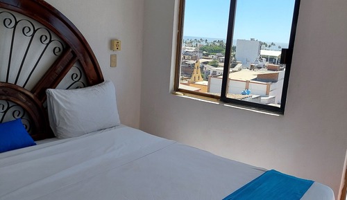 Basic Condo, 1 Bedroom