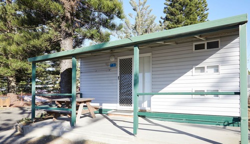1 Bedroom Cabin