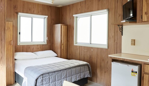 Ensuite Cabin