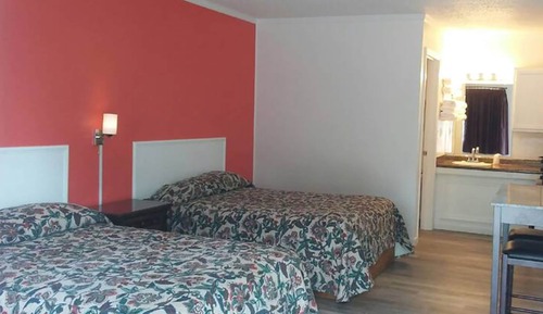 Design Room, 2 Double Beds, Kitchenette, Ground Floor
