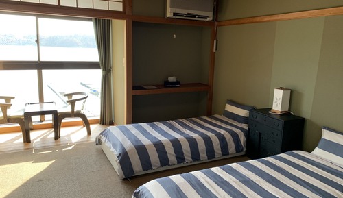 Comfort Room 2 Single beds, Non Smoking, Lake View