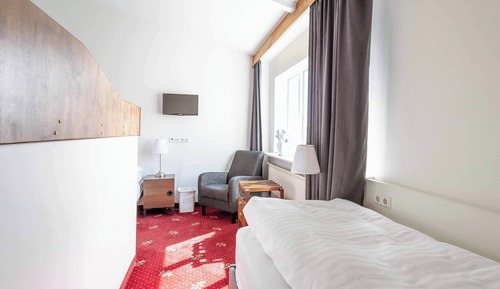 Family Quadruple Room, Private Bathroom