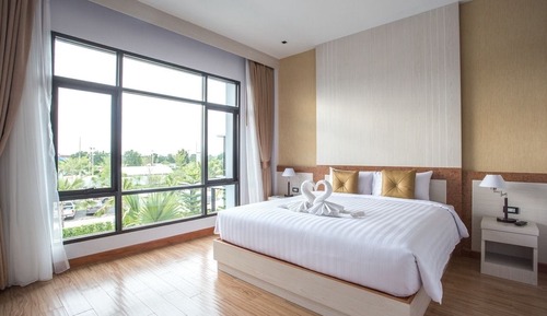 Grand Deluxe Suite