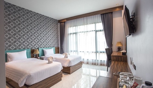 Superior Twin Room