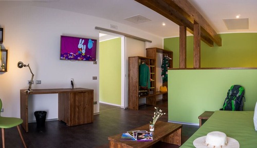 Luxury Suite