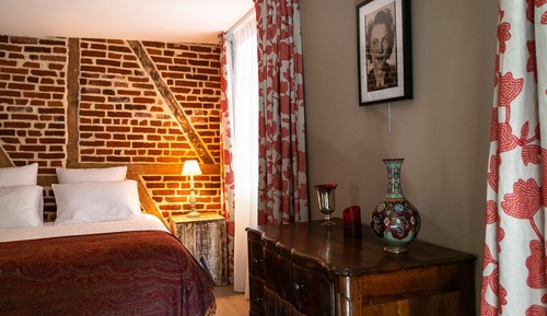 Deluxe Double Room, 1 King Bed, Garden Area