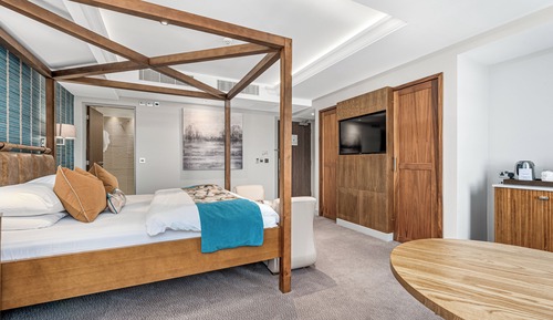 Penthouse Suite