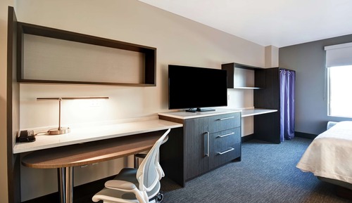 Studio, 2 Queen Beds, Accessible (Mobility & Hearing, Bathtub)