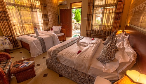 Deluxe Double Room, Garden View