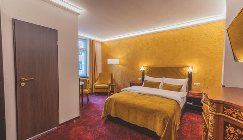 Deluxe Single Room