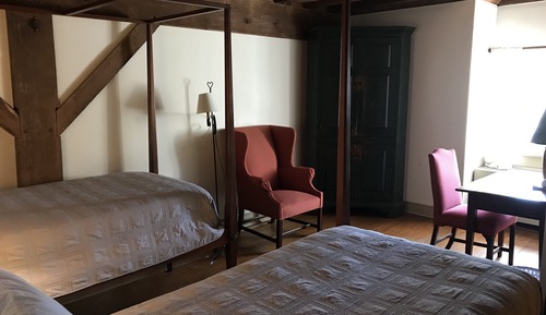 Basic Twin Room