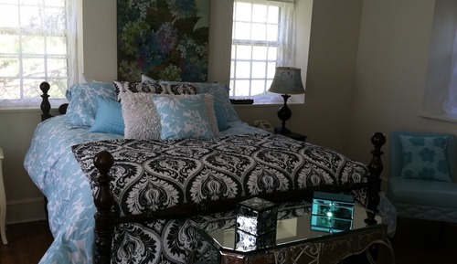 Honeymoon Single Room