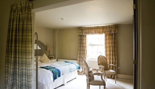 Superior Double or Twin Room (Biscuit)