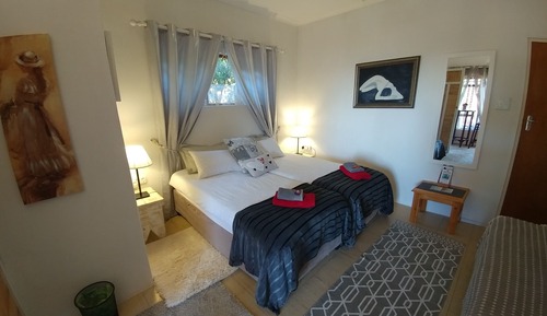 Comfort Triple Room (Mako)