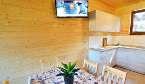 Cottage (A8)