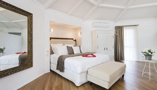 Regal Suite