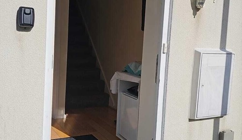 Double Room, Shared Bathroom (2)