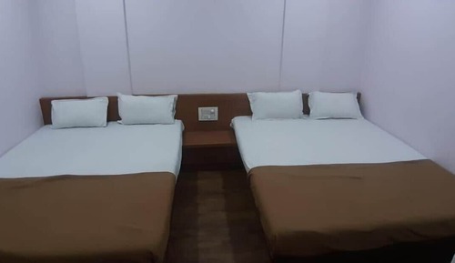 Quadruple Room (NON AC)
