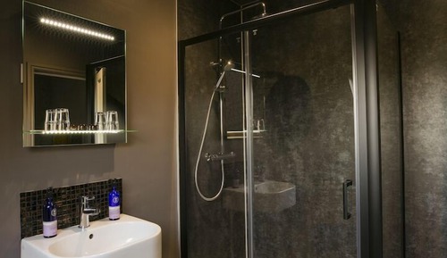 Double or Twin Room, Ensuite