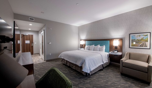 Room, 1 King Bed, Accessible (Mobility & Hearing)